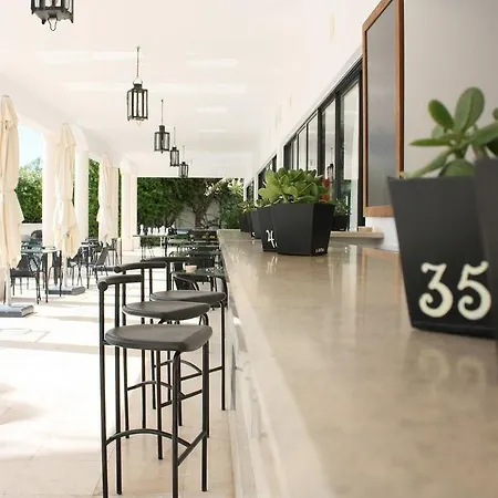 Vital By Check-in Portugal 펜션 *